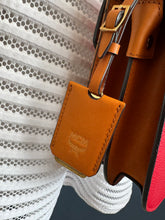 Lade das Bild in den Galerie-Viewer, MCM PATRICIA