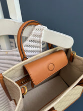 Lade das Bild in den Galerie-Viewer, MCM HIMMEL SHOPPER