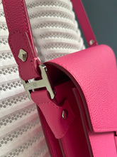 Lade das Bild in den Galerie-Viewer, MCM TRACY BAG