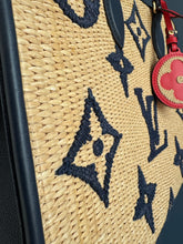 Lade das Bild in den Galerie-Viewer, LOUIS VUITTON ONTHEGO MM