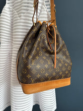 Lade das Bild in den Galerie-Viewer, LOUIS VUITTON NOÉ GRANDE