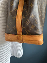 Lade das Bild in den Galerie-Viewer, LOUIS VUITTON NOÉ GRANDE