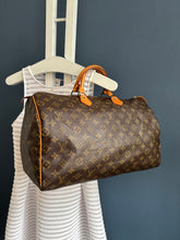 Lade das Bild in den Galerie-Viewer, LOUIS VUITTON SPEEDY 40