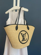 Lade das Bild in den Galerie-Viewer, LOUIS VUITTON SAINT JACQUES RAFFIA