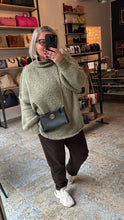 Lade das Bild in den Galerie-Viewer, GUCCI CROSSBODY / CLUTCH