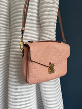 Lade das Bild in den Galerie-Viewer, LOUIS VUITTON MÉTIS EMPREINTE