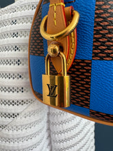 Lade das Bild in den Galerie-Viewer, LOUIS VUITTON SPEEDY 18 POP BLUE