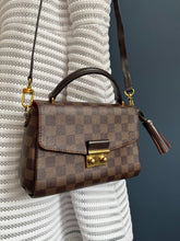 Lade das Bild in den Galerie-Viewer, LOUIS VUITTON CROISETTE