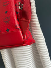 Lade das Bild in den Galerie-Viewer, MCM STARK LARGE RUCKSACK