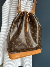Lade das Bild in den Galerie-Viewer, LOUIS VUITTON NOÉ GRANDE