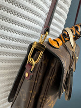 Lade das Bild in den Galerie-Viewer, LOUIS VUITTON MÉTIS