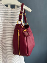 Lade das Bild in den Galerie-Viewer, PRADA VITELLO DAINO BAG
