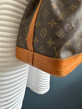 Lade das Bild in den Galerie-Viewer, LOUIS VUITTON NOÉ GRANDE