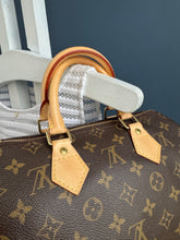 Lade das Bild in den Galerie-Viewer, LOUIS VUITTON SPEEDY 25