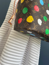 Lade das Bild in den Galerie-Viewer, LOUIS VUITTON NEVERFULL MM YAYOI KUSAMA DOTS