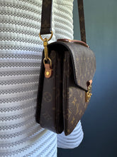 Lade das Bild in den Galerie-Viewer, LOUIS VUITTON MÉTIS