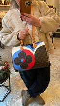 Lade das Bild in den Galerie-Viewer, LOUIS VUITTON SPEEDY 30 GAME ON