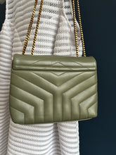 Lade das Bild in den Galerie-Viewer, YSL LOULOU SMALL