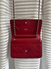 Lade das Bild in den Galerie-Viewer, CHANEL WOC