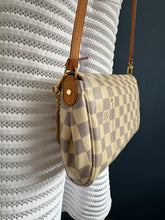 Lade das Bild in den Galerie-Viewer, LOUIS VUITTON FAVORITE MM