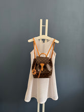 Lade das Bild in den Galerie-Viewer, LOUIS VUITTON MONTSOURIS PM