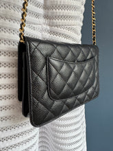 Lade das Bild in den Galerie-Viewer, CHANEL WOC