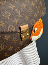 Lade das Bild in den Galerie-Viewer, LOUIS VUITTON MÉTIS ANIMAL