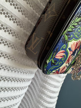 Lade das Bild in den Galerie-Viewer, LOUIS VUITTON MÉTIS FLORAL