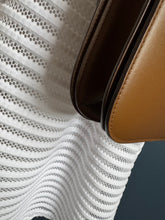 Lade das Bild in den Galerie-Viewer, CÉLINE BOX