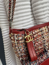 Lade das Bild in den Galerie-Viewer, CHANEL GABRIELLE