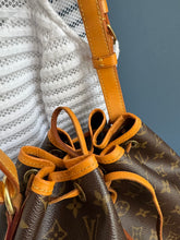 Lade das Bild in den Galerie-Viewer, LOUIS VUITTON NOÉ GRANDE