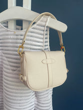 Lade das Bild in den Galerie-Viewer, LOUIS VUITTON SAUMUR BB