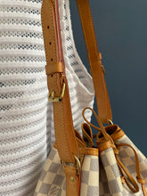 Lade das Bild in den Galerie-Viewer, LOUIS VUITTON NOÉ GRANDE