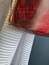 Lade das Bild in den Galerie-Viewer, LOUIS VUITTON NEVERFULL MM YOYOI KUSAMA