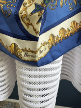 Lade das Bild in den Galerie-Viewer, HERMÉS CARE 90x90