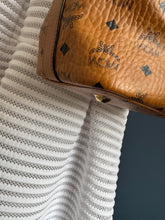 Lade das Bild in den Galerie-Viewer, MCM BEUTEL