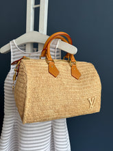 Lade das Bild in den Galerie-Viewer, LOUIS VUITTON SPEEDY 30 RAFFIA