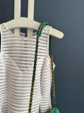 Lade das Bild in den Galerie-Viewer, CHANEL 19 SMALL