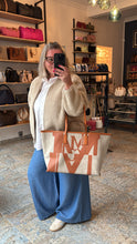 Lade das Bild in den Galerie-Viewer, MCM SHOPPER