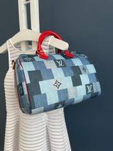 Lade das Bild in den Galerie-Viewer, LOUIS VUITTON SPEEDY 30 DENIM