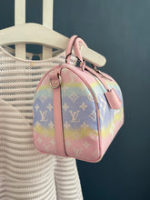 Lade das Bild in den Galerie-Viewer, LOUIS VUITTON SPEEDY 30 ESCALE