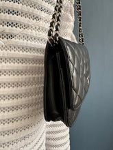 Lade das Bild in den Galerie-Viewer, CHANEL WOC