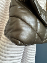 Lade das Bild in den Galerie-Viewer, YSL PUFFER