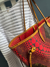Lade das Bild in den Galerie-Viewer, LOUIS VUITTON NEVERFULL MM YOYOI KUSAMA