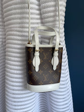 Lade das Bild in den Galerie-Viewer, LOUIS VUITTON NANO BUCKET MATCH