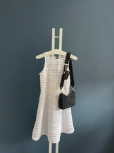 Lade das Bild in den Galerie-Viewer, PRADA RE-EDITION 2005 BAG