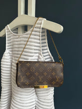 Lade das Bild in den Galerie-Viewer, LOUIS VUITTON FAVORITE