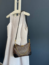 Lade das Bild in den Galerie-Viewer, LOUIS VUITTON BOULOGNE PM