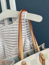 Lade das Bild in den Galerie-Viewer, LOUIS VUITTON ONTHEGO MM