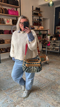 Lade das Bild in den Galerie-Viewer, LOUIS VUITTON RAYÉ PORTE EPAULE MM